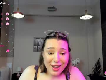girl Free Nude Cams with kylieeangel