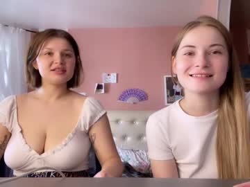 couple Free Nude Cams with angry_girl