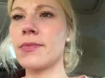 girl Free Nude Cams with emmwarr1514