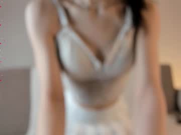 girl Free Nude Cams with elwynagreaves