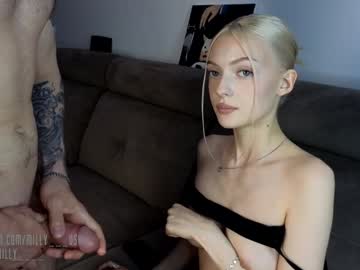 couple Free Nude Cams with milly____