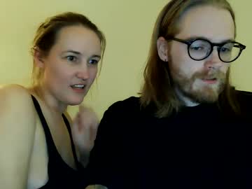 couple Free Nude Cams with blondeedisaster