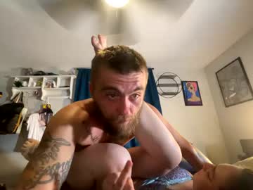 couple Free Nude Cams with beauty_n_thebearded