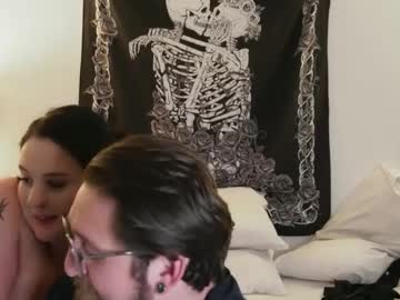 couple Free Nude Cams with themysteriousgoths