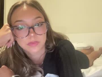girl Free Nude Cams with kennaunlocked
