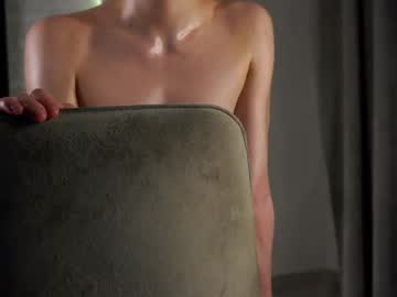 girl Free Nude Cams with sweetsoyster