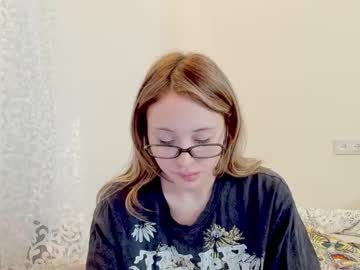 girl Free Nude Cams with atmospherra