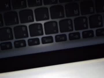 couple Free Nude Cams with blueyegemini6_9